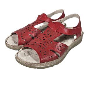 Spring Step Hermila Red Sandals Women's Size 38 or 8 Leather